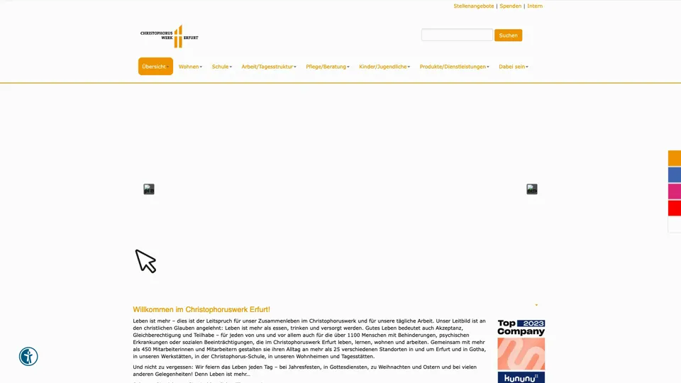 Das Bild zeigt die Webseite www.christophoruswerk.de mit einem aktiven danova Assistant, der geöffnet und wieder geschlossen wird.