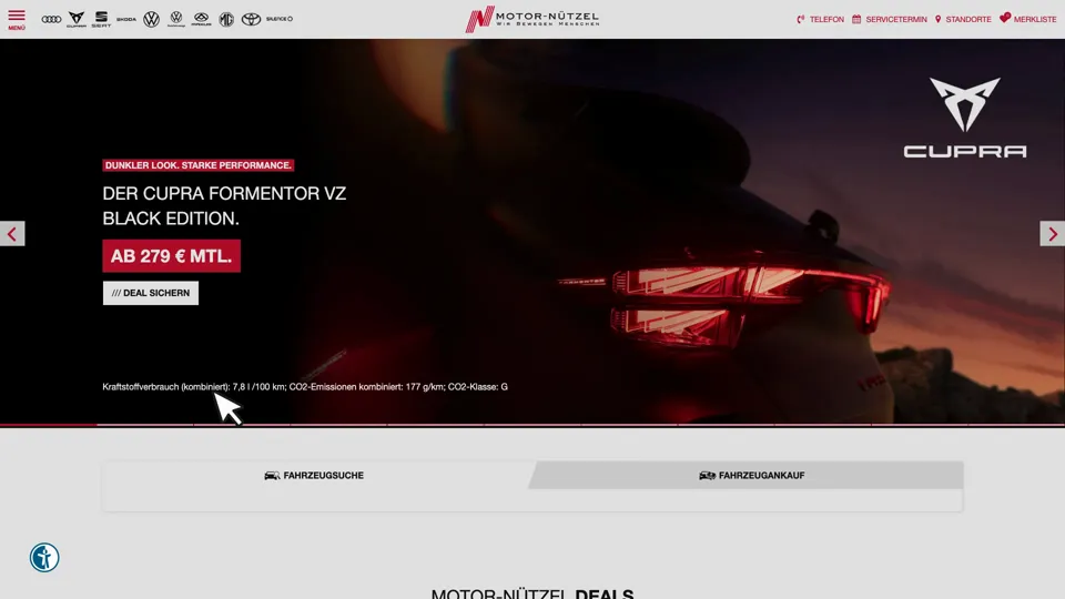 Das Bild zeigt die Webseite www.motor-nuetzel.de mit einem aktiven danova Assistant, der geöffnet und wieder geschlossen wird.