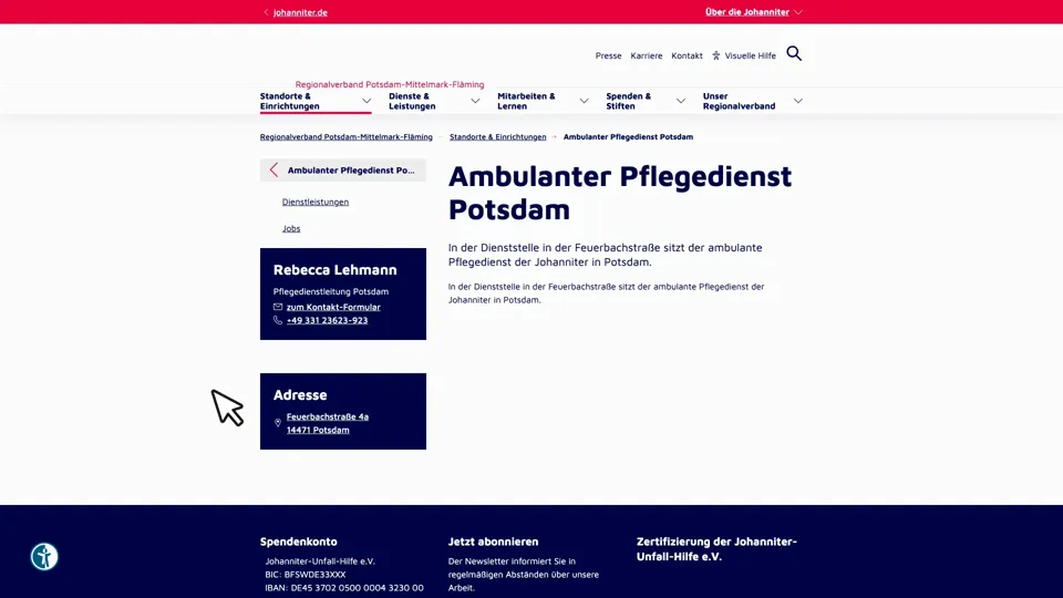 Das Bild zeigt die Webseite https://www.johanniter.de/juh/lv-bb/rv-potsdam-mittelmark-flaeming/standorte-und-einrichtungen/standort-im-detail/dienststelle-feuerbachstrasse-3897 mit einem aktiven danova Assistant, der geöffnet und wieder geschlossen wird.