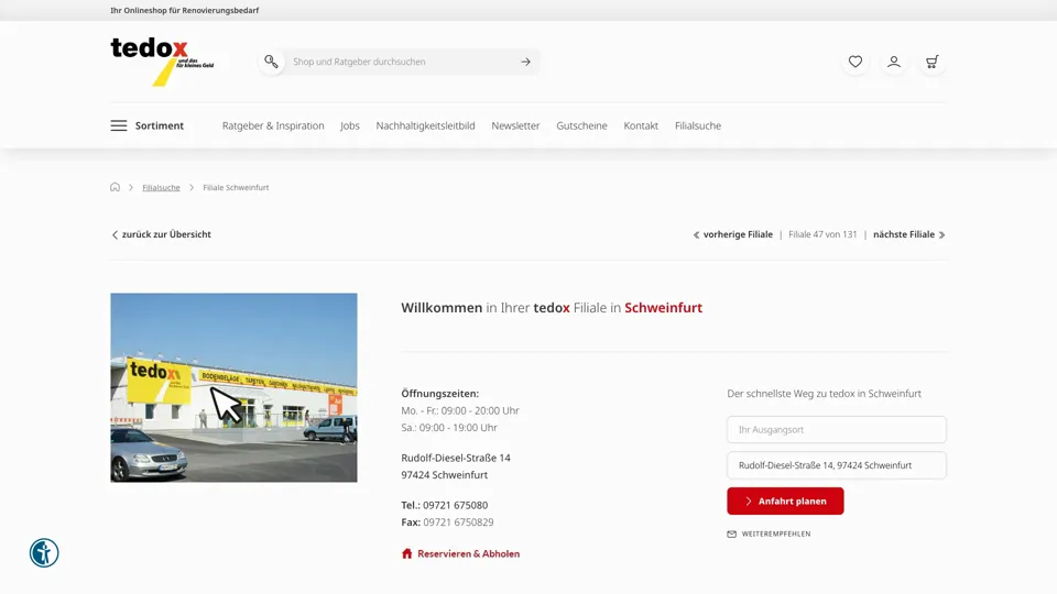 Das Bild zeigt die Webseite www.tedox.de mit einem aktiven danova Assistant, der geöffnet und wieder geschlossen wird.